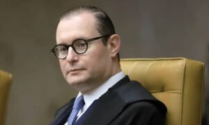 Zanin determina que provedores de internet deem acesso gratuito a sites da Justiça Eleitoral