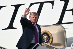 Trump reafirma controle dos EUA sobre Ormuz e avalia ataque a complexo nuclear do Irã