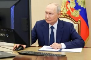 Partido de Putin lidera eleições parlamentares na Rússia, aponta pesquisa boca de urna
