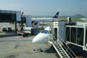 Suspensão de até 1 ano e multa para passageiros de avião começam na segunda (14)