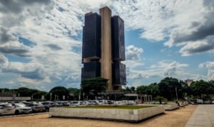 BC monitora uso de IA por instituições financeiras e mapeia riscos