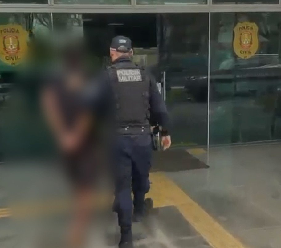 PM recupera carro furtado e prende suspeito após perseguição em Ceilândia