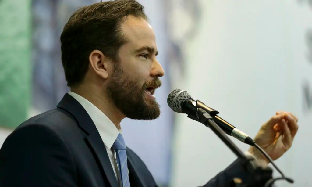 ‘O País está cansado de troca de regras fiscais’, afirma Durigan