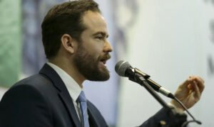 ‘O País está cansado de troca de regras fiscais’, afirma Durigan