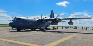 Avião que prendeu Maduro pousa em base aérea brasileira