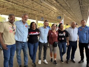 Grass cobra acordo com rodoviários e diz que empresas têm dinheiro para atender categoria