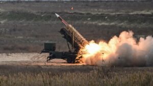 EUA e Ucrânia negociam licenças para produzir interceptores Patriot