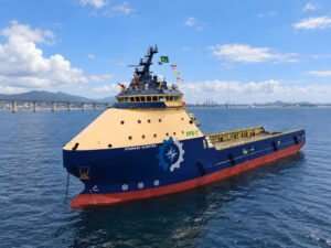 Petrobras batiza embarcação Starnav Elektra, no Pier Mauá, no Rio