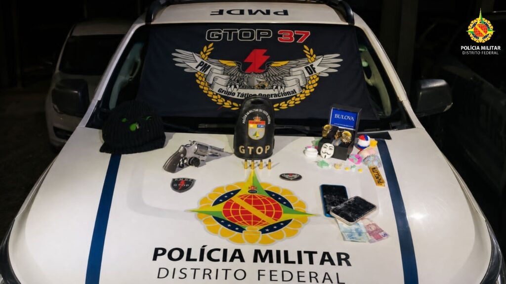Trio é detido com revólver, cocaína e ecstasy após perseguição em Vicente Pires