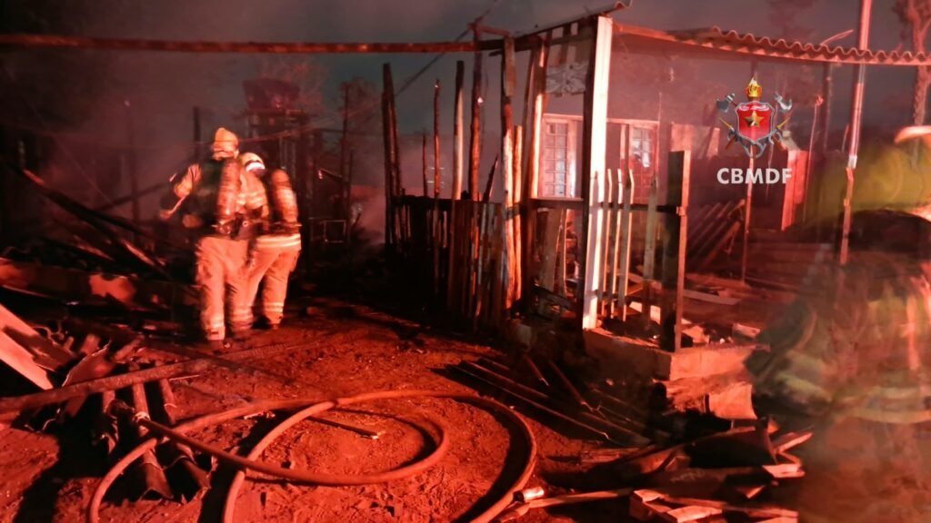 Incêndio assusta moradores de assentamento em Sobradinho