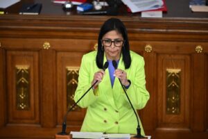 Assembleia Nacional da Venezuela apoia acordo petrolífero com Estados Unidos