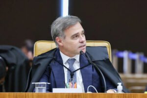 Mendonça suspende multas da NR-1 por mais 90 dias