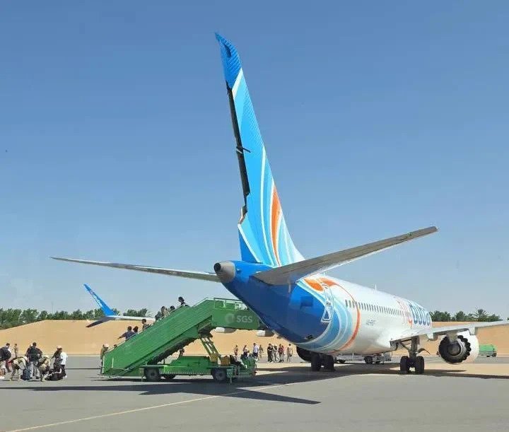 Piloto esfaqueou comandante e tentou derrubar avião que ia a Israel, diz Netanyahu, e ministros falam em ataque terrorista