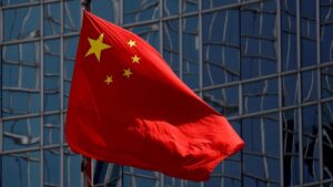 PMI industrial da China sobe para 51,5 em agosto