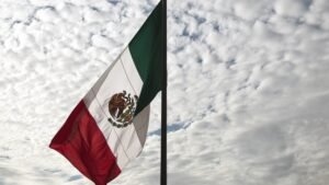 Americana é detida no México acusada de fornecer armas para o tráfico
