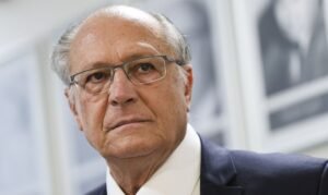 Alckmin: Privatização da Sabesp tem que ser investigada
