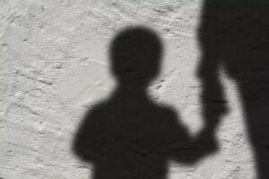 Unicef alerta que pais ainda veem palmada como disciplina