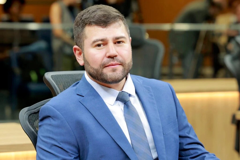 Deputado estadual Amilton Filho morre aos 41 anos em acidente de carro em Goiás