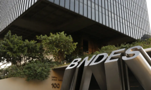 BNDES amplia recursos próprios e Brasil Soberano 3 terá orçamento de R$ 22,6 bi