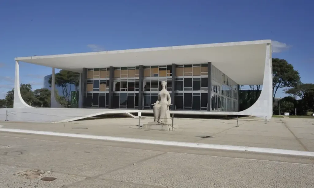 Cury diz que Senado deve discutir impeachment e defende STF com nove ministros