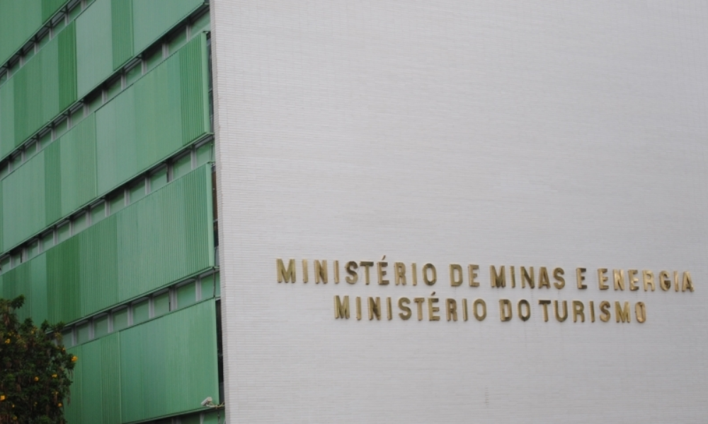 MME abre consulta com regras iniciais para licitação e prorrogação de usinas hidrelétricas