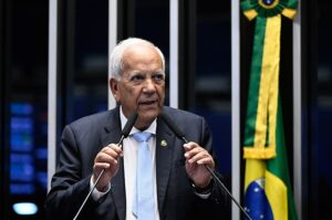 Oriovisto defende adiar debate sobre escala 6×1 após as eleições