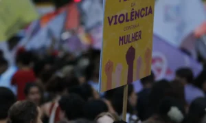 Governo capacita 7,5 mil agentes no combate à violência contra a mulher