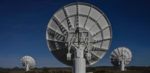 Primeiro sinal de rádio de planeta fora do Sistema Solar é detectado