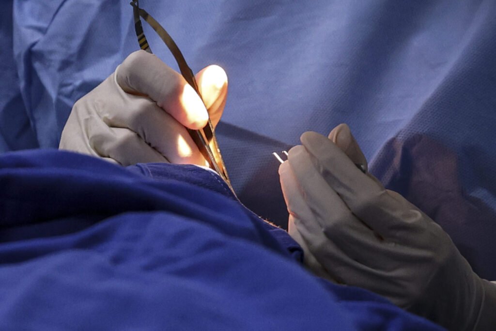 Vigilância Sanitária do Distrito Federal atinge número recorde de interdições feitas em clínicas de estética