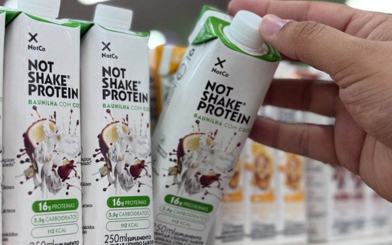 Anvisa manda recolher e proíbe venda de bebidas proteicas NotShake Protein