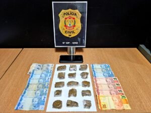 Casal é preso por tráfico de drogas após suspeito fugir para mata no Paranoá