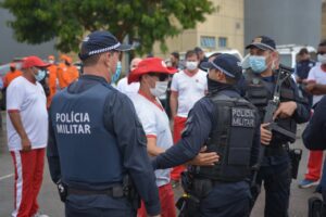 Câmara aprova projeto que facilita aposentadoria integral para policiais e bombeiros
