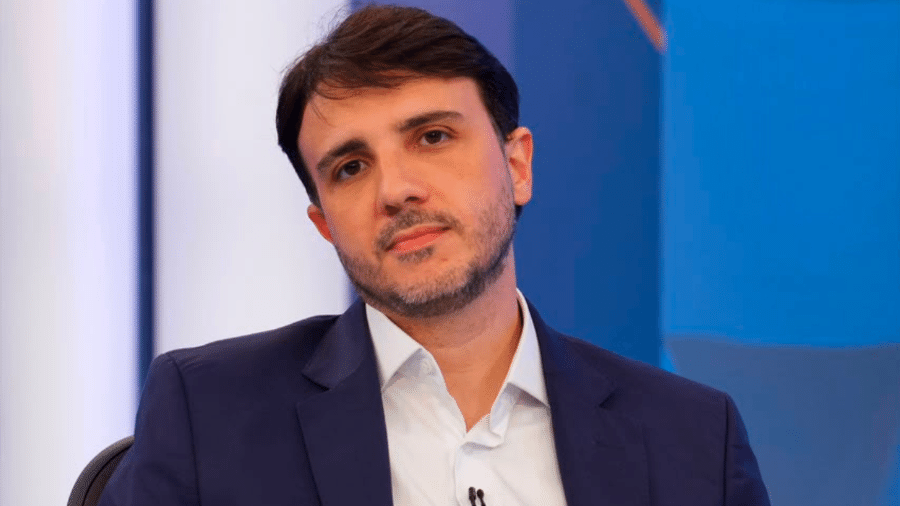 Renan Santos propõe cortes na Previdência e em áreas sociais