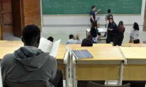 Países ricos têm pior desempenho da história no Pisa, e Brasil segue estagnado