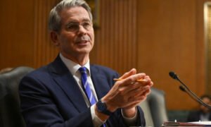 Bessent diz que EUA e China formalizam diálogo sobre IA e retomam debate sobre tarifas