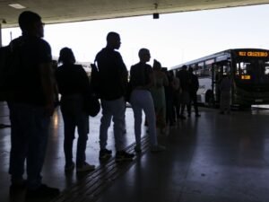 Justiça atende parcialmente GDF e impõe limites à greve dos rodoviários