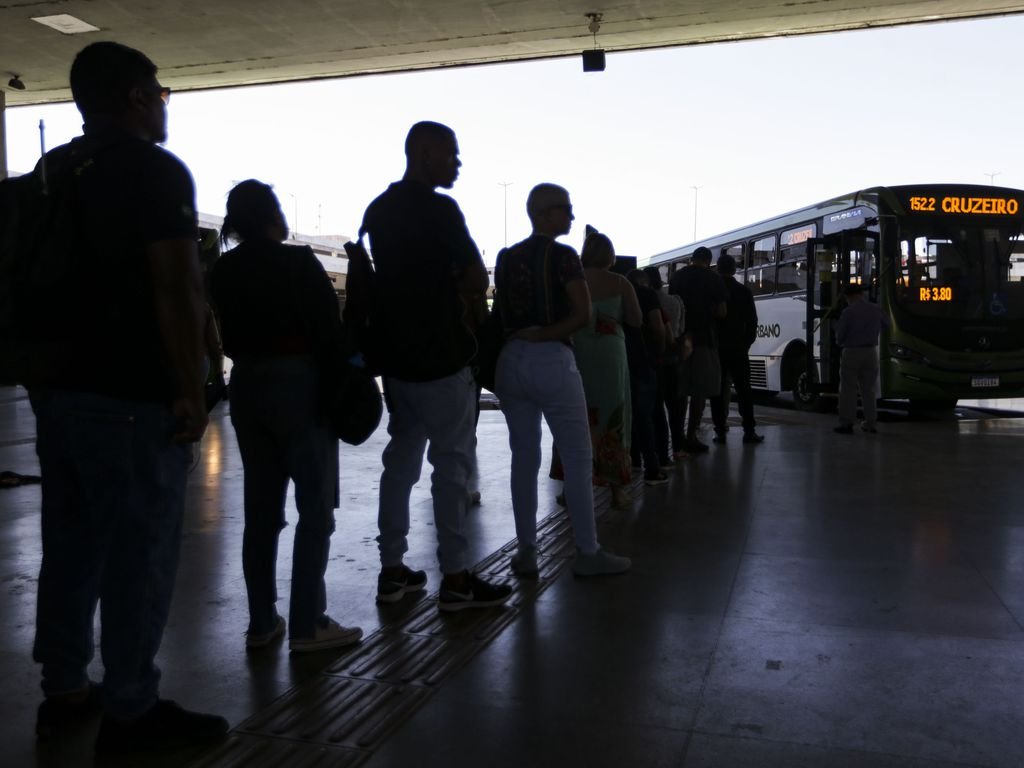 Justiça atende parcialmente GDF e impõe limites à greve dos rodoviários