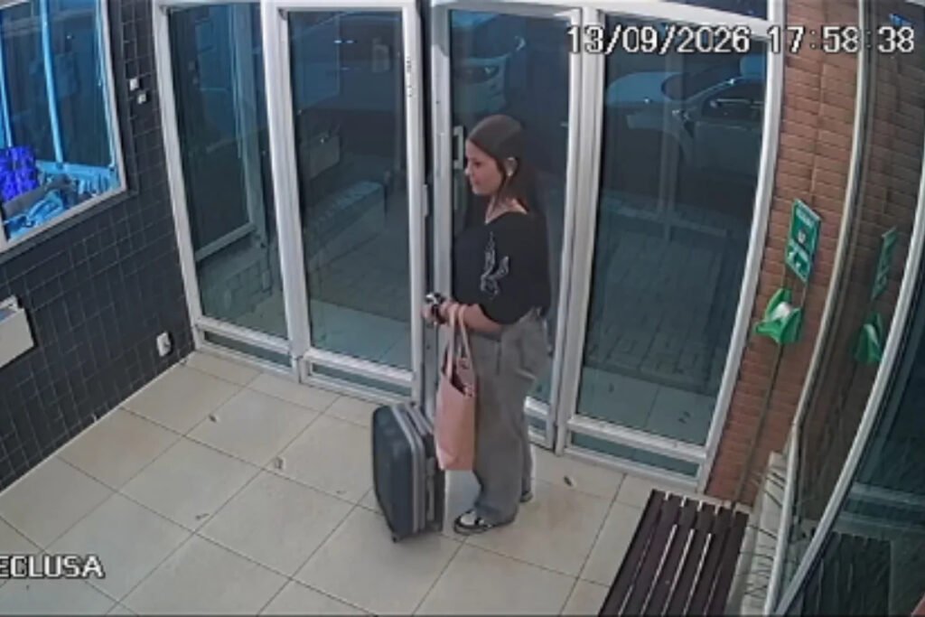 Câmeras registram últimos momento de estudante encontrada morta em pátio de condomínio