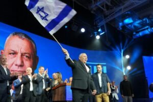 Dirigente de lista árabe de Israel disposto a apoiar governo que expulse Netanyahu do poder