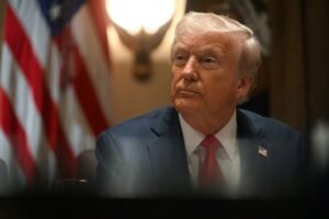 Trump cria comitê para investigar novamente diretora do Fed