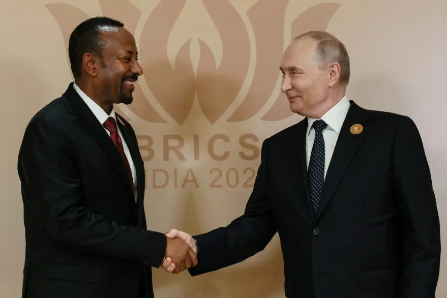 Etiópia anuncia que recebeu 12 caças russos