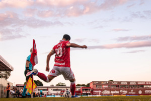 Vila Nova encara reta final decisiva na briga pelo acesso direto à Série A
