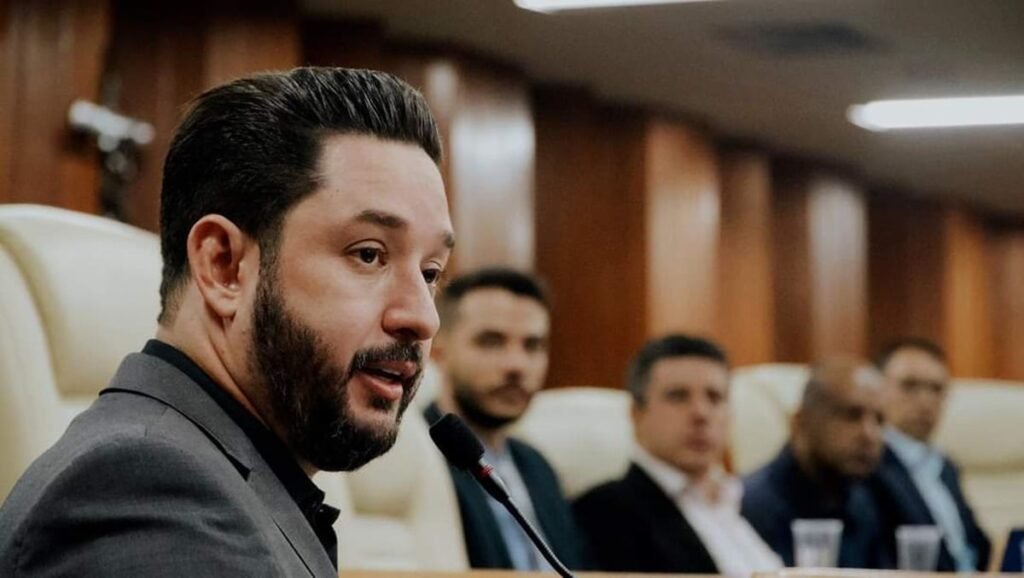 Câmara de Goiânia elege Thialu Guiotti para a presidência