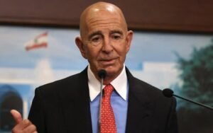 EUA poderia atacar Irã neste fim de semana, afirma diplomata americano