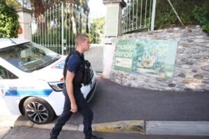 Cinco pessoas são detidas por roubo de dois quadros de Renoir na Riviera Francesa