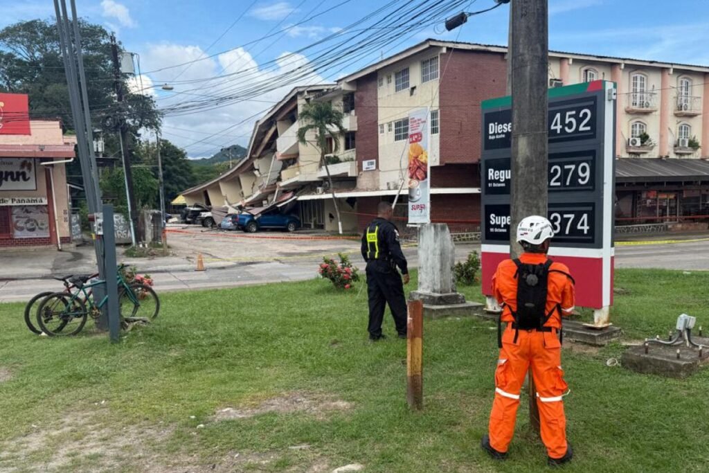 Terremoto de magnitude 7,7 provoca pânico e danos em prédios no Panamá