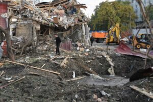Ataque russo contra hospital em Kiev destrói centro cirúrgico