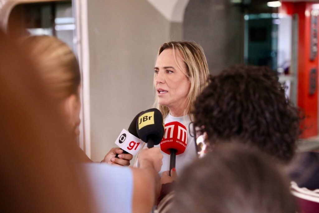 Celina Leão divide agenda entre ações de governo e compromissos de campanha