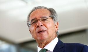 PF investiga Paulo Guedes e dono da OnilX por suspeita de crimes financeiros