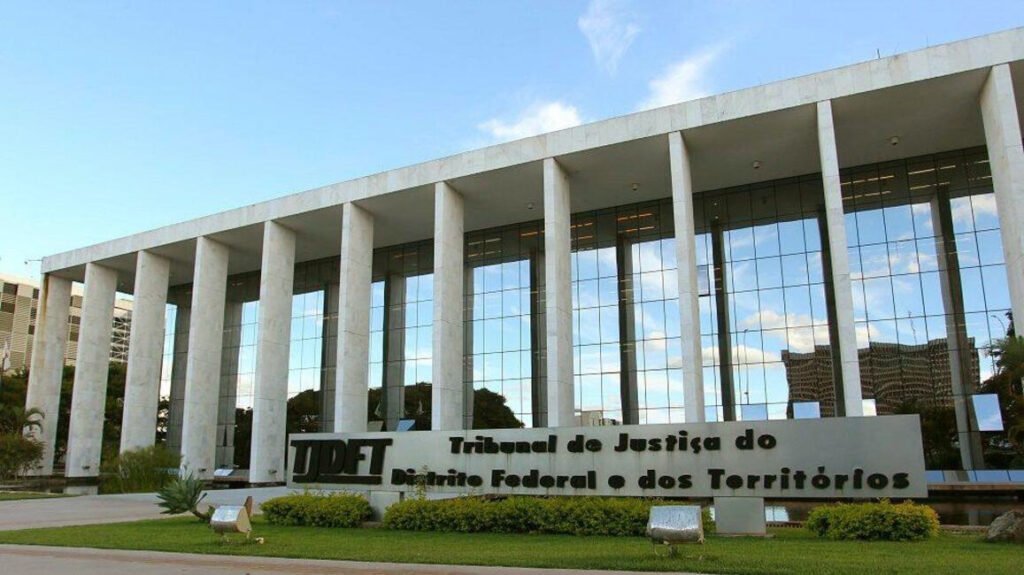 TJDFT mantém condenação de doméstica por furto qualificado
